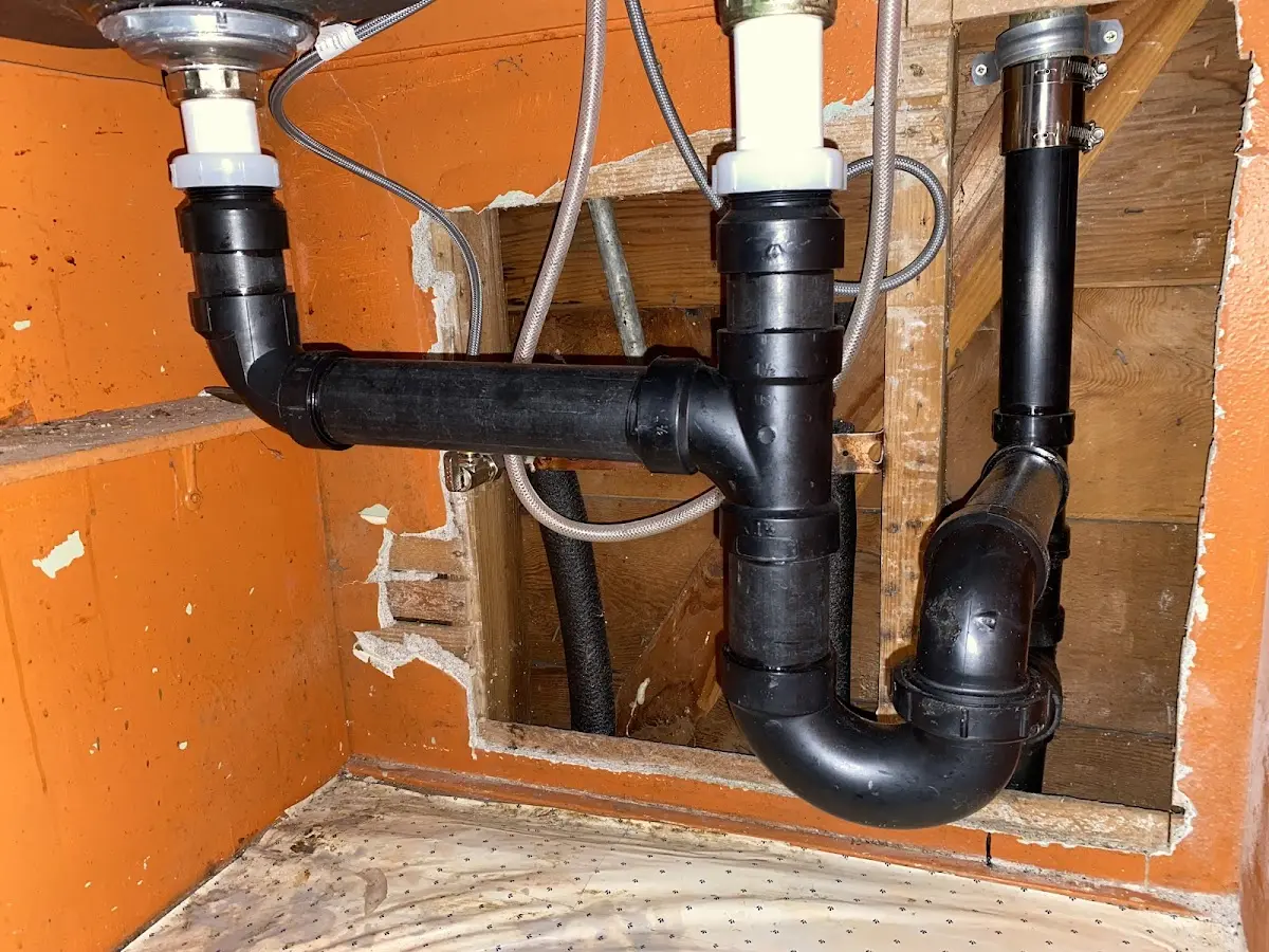 Professional Pipe Bursting equipment and tools on the job in Sandy